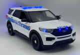 1/24 Ford Explorer- Charlotte- Mecklenburg Police, NC w/ working lights