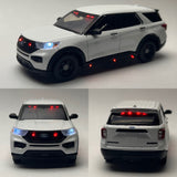 1/43 Unmarked 2022 Ford Police Interceptor w/ working lights